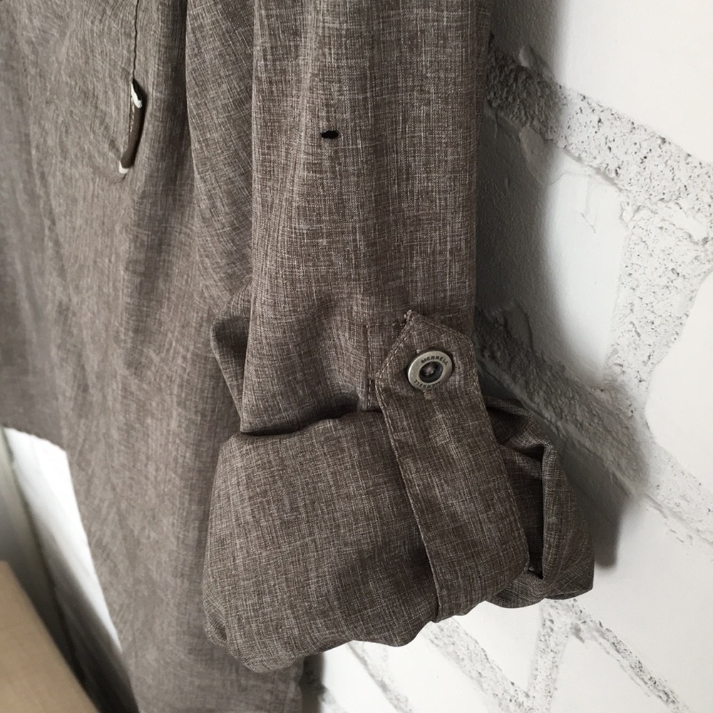 Merrell L/W Synthetic Button Down - image 6